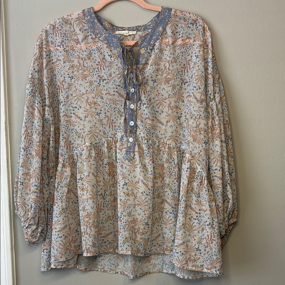 Easel - Floral Boho Blouse - Blue and Beige